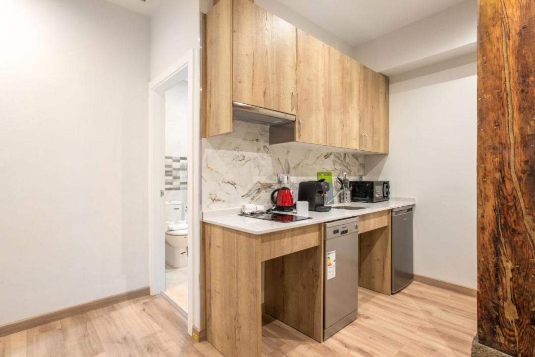 1 Bedroom 1 Bathroom Furnished - Justicia - Cozy - Mintystay Madrid Exteriör bild